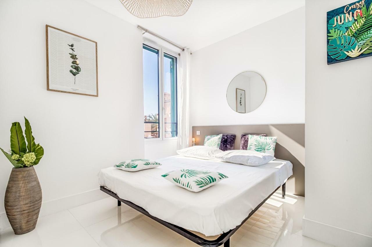 Ferienwohnung New ! Sea View Design + Balcony 203 Villefranche-sur-Mer Exterior foto